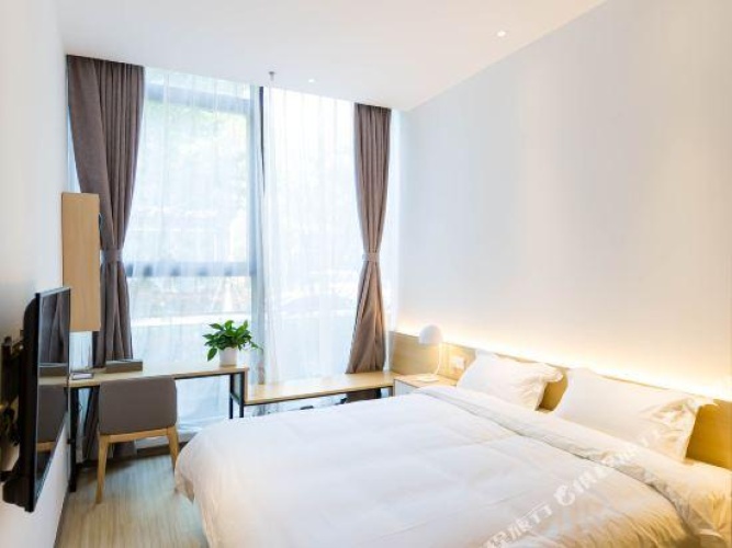 Deluxe Double Suite