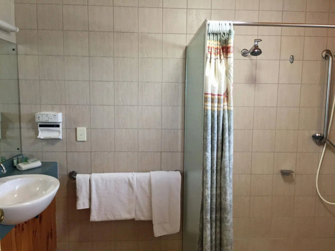 Coonawarra Place Motor Inn