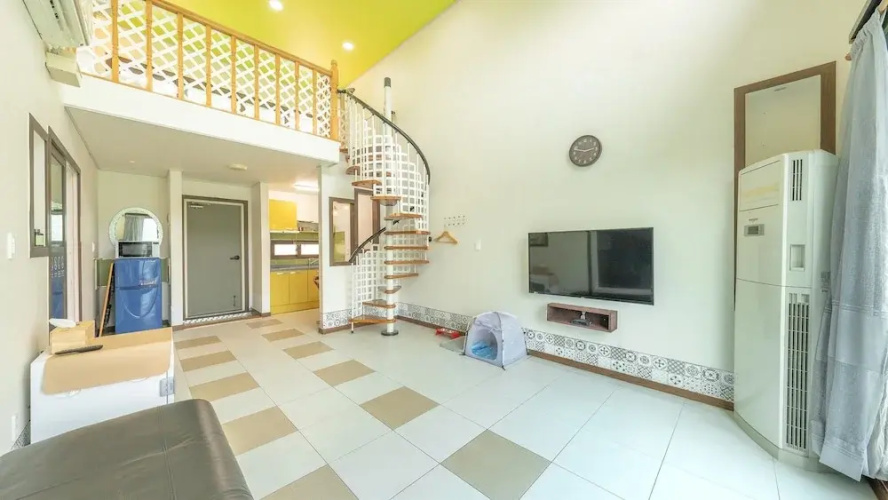 Gapyeong Sky Vill Spa Pension