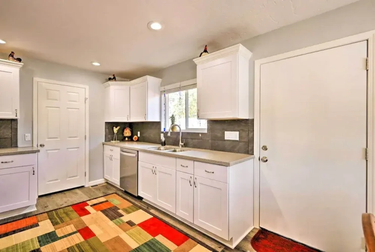 3 Bedrooms Cottage