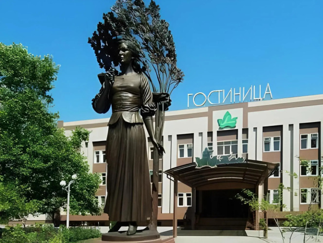 Платан