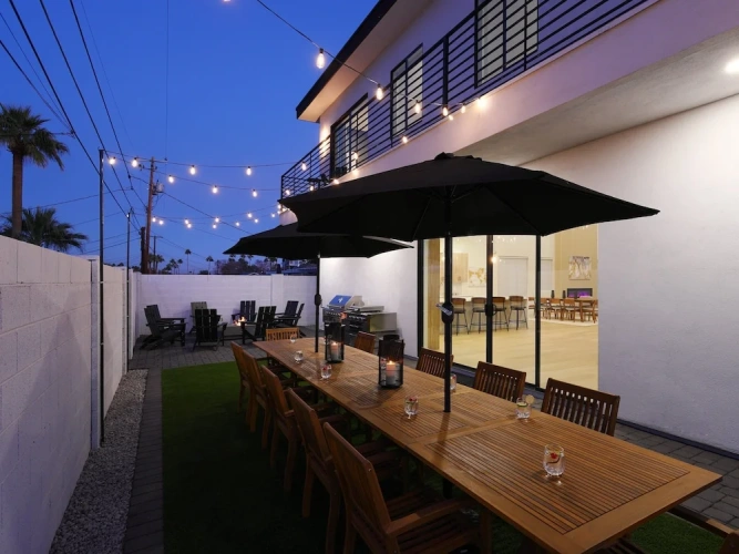 6 Bedrooms Cottage
