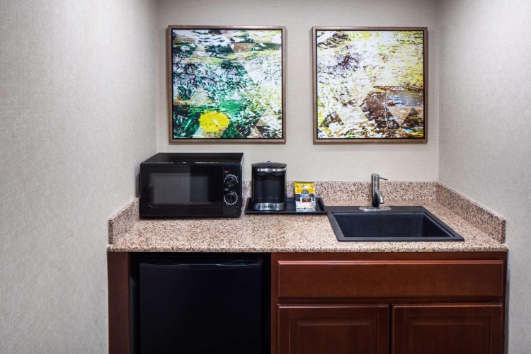 2 Bedrooms Double Suite