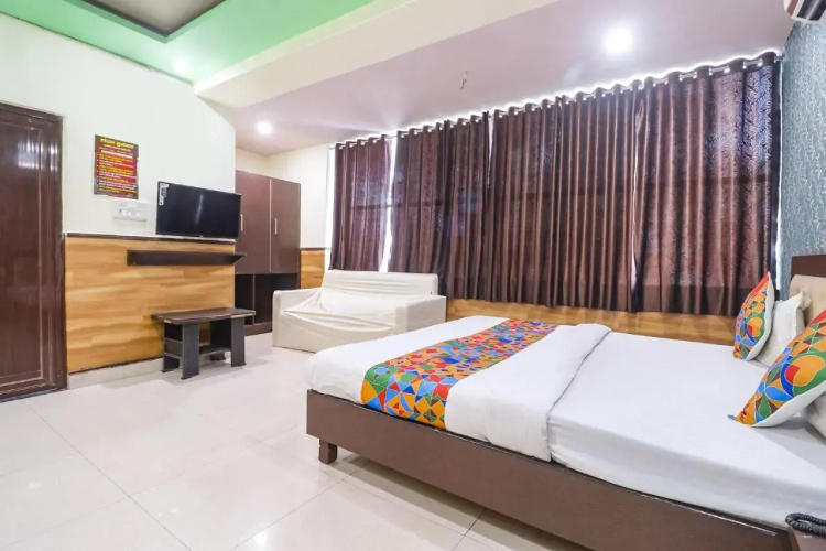 Fabhotel Sumangal