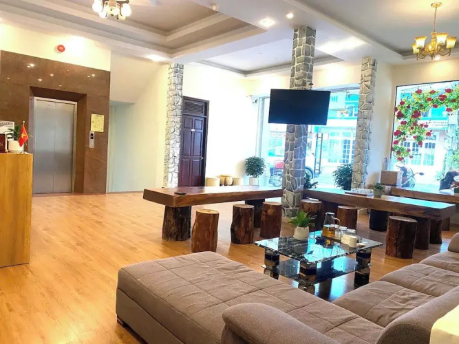Grand Center Dalat By Lilly Hotel - Đà Lạt