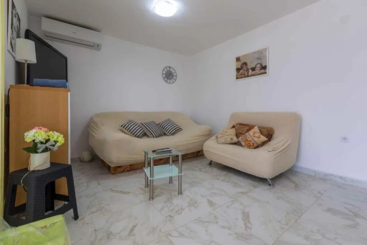 Apartment in Selce 39426