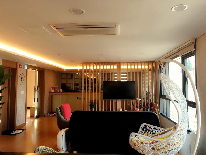 Hongdae Hostel 88 Seoul Crown