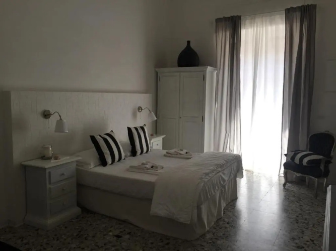 Chiaia House