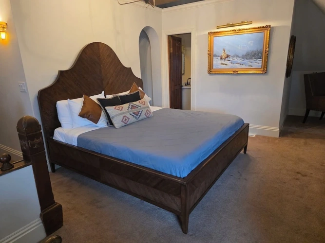 Standard Penthouse room