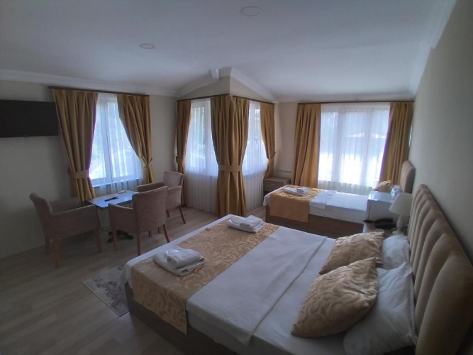 Luxury Triple room