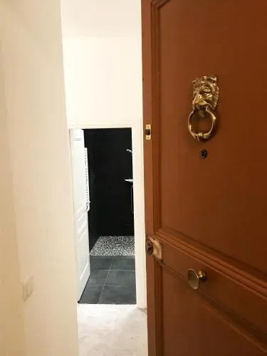 Studio 11 near Monaco train station