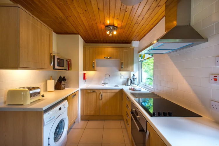 Kestrel Lodge With Mountain View Free Wifi