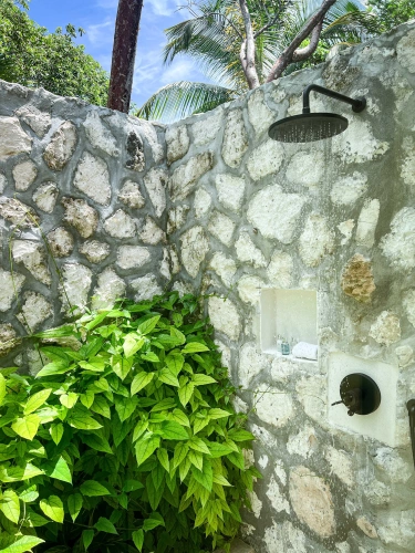 2 Bedrooms Villa with garden view