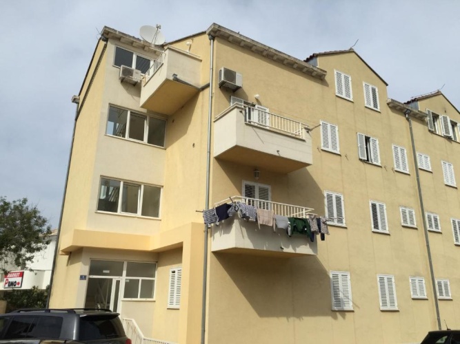 2 Bedrooms Apartment with balcony