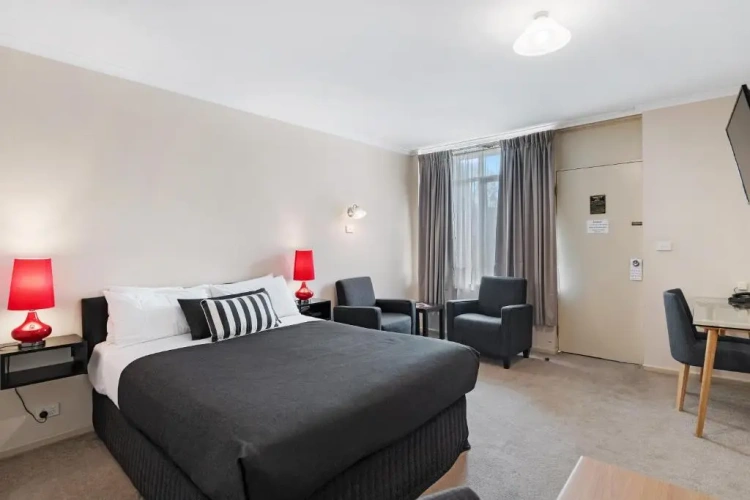 Deluxe Double Suite with balcony