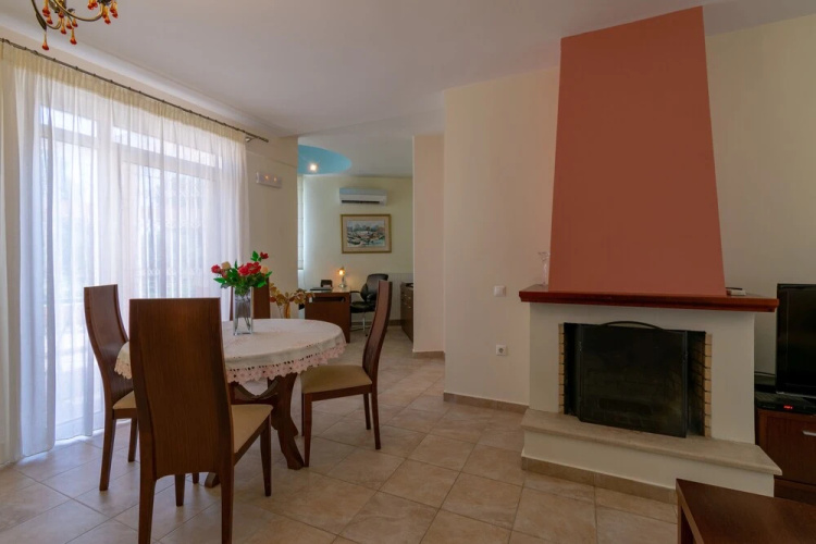 Villa Rosa 1 , Dassia , Corfu