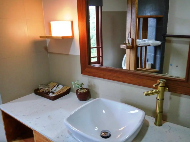 360 Kalaw Hotel