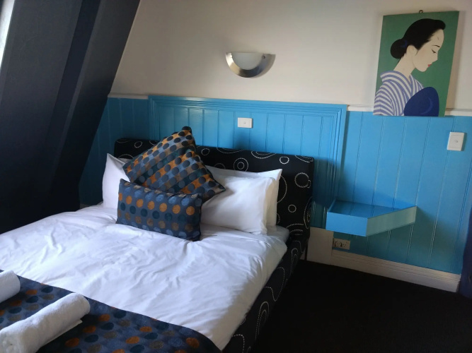 Diamond Island Resort & Penguin viewing