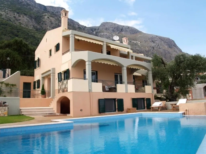 Deluxe Villa