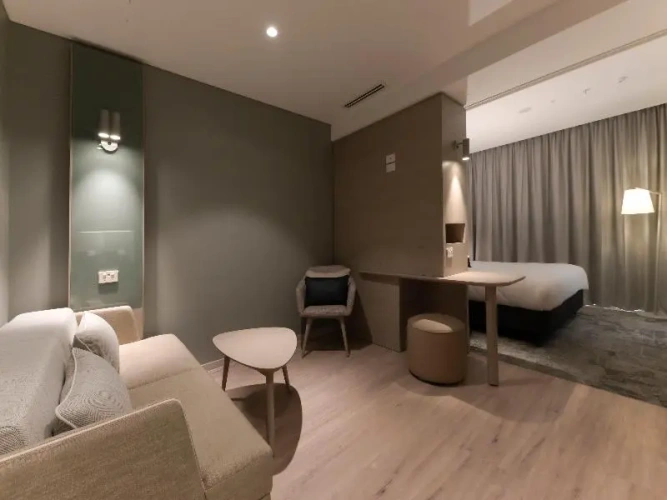 Standard Suite