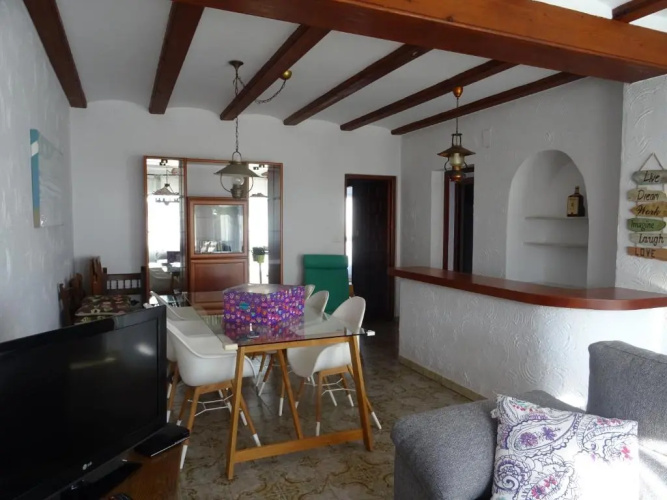 Villa at seafront with private garden-655
