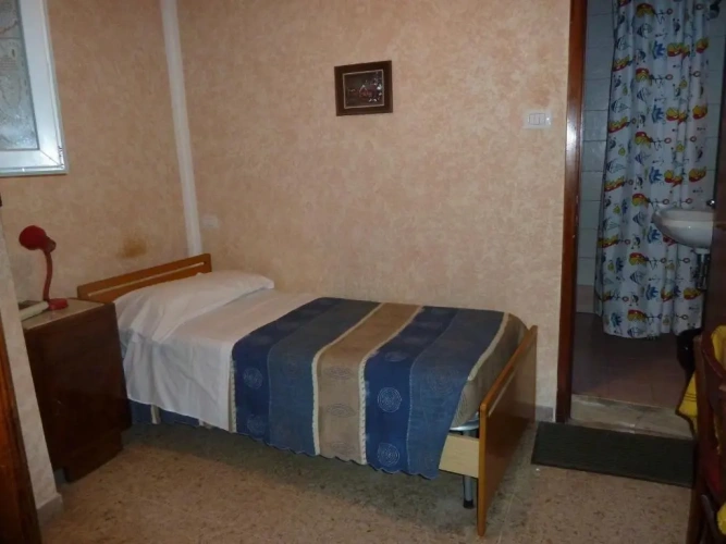 Economy Single room