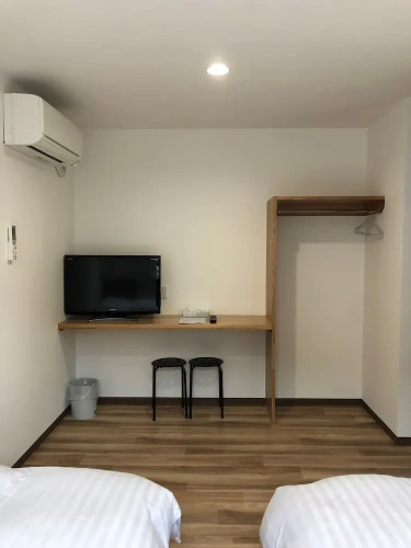 Economy Twin room