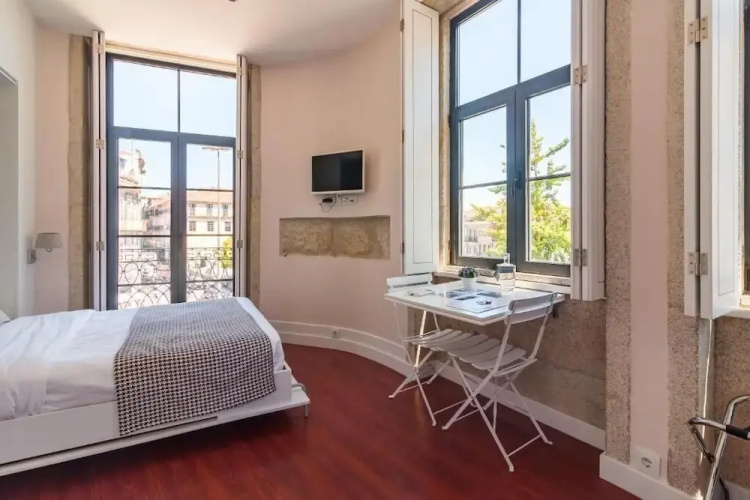 ON Apartments - Center