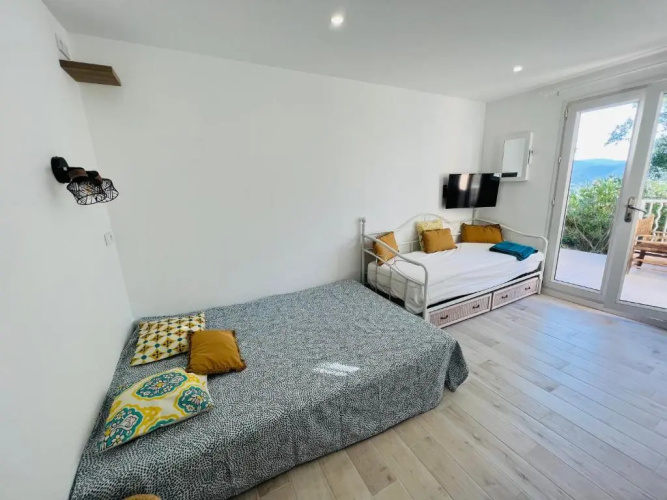 Studio de vacances dans résidence avec piscine