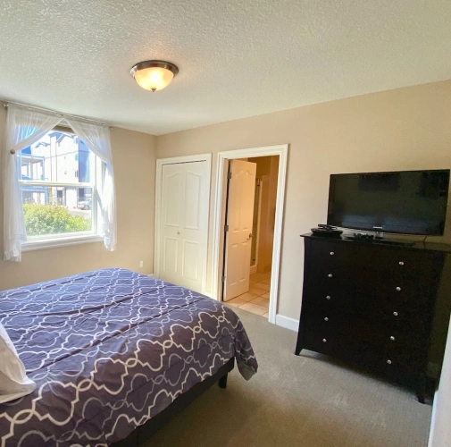 2 Bedrooms Premium room with partial ocean view
