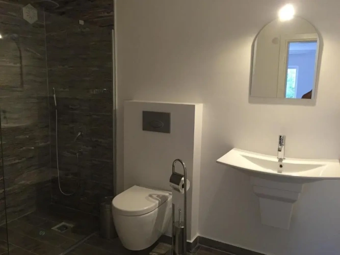 2 Bedrooms Double Suite