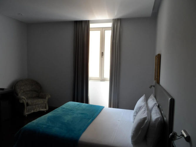 Lazza Hotel