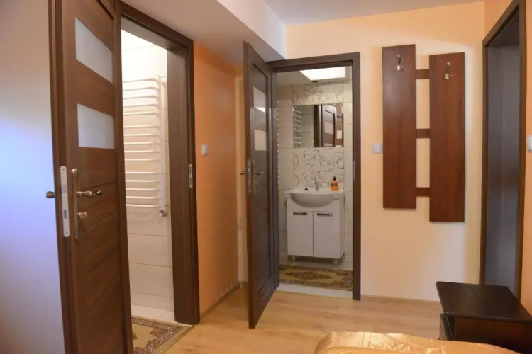 Hotelik Pod Lwami
