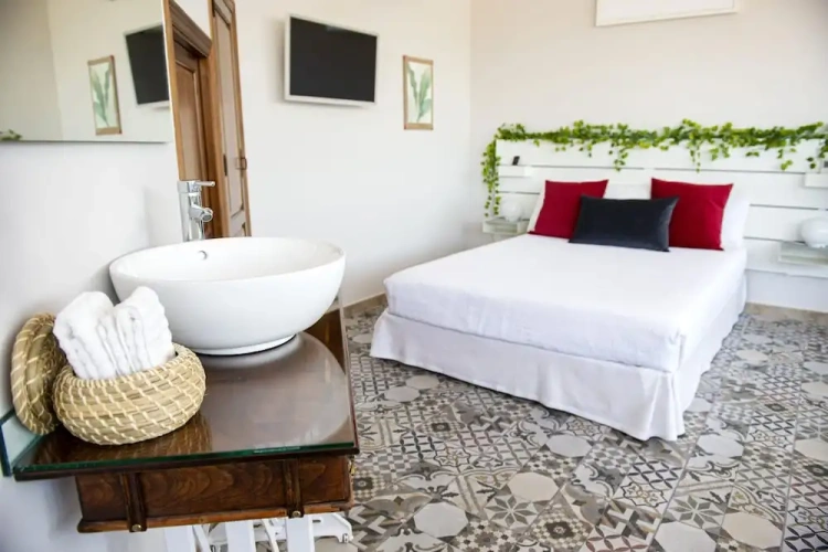 Guest rooms