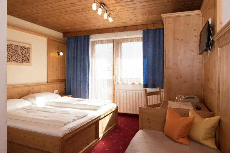 Standard Double room with balcony