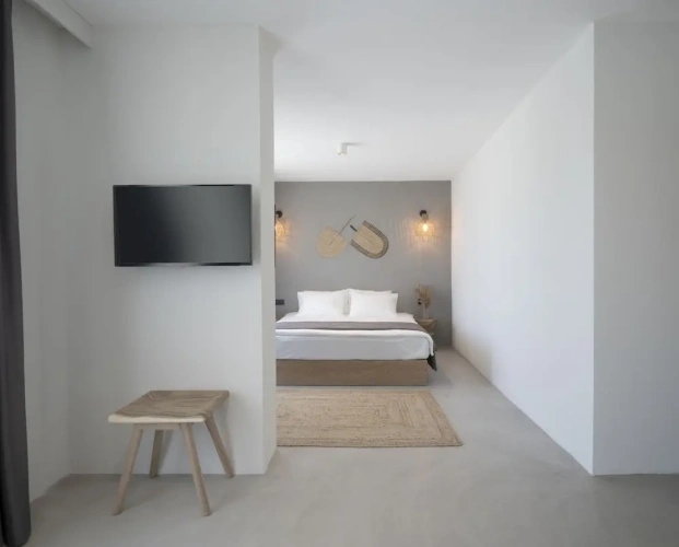 Suite with balcony