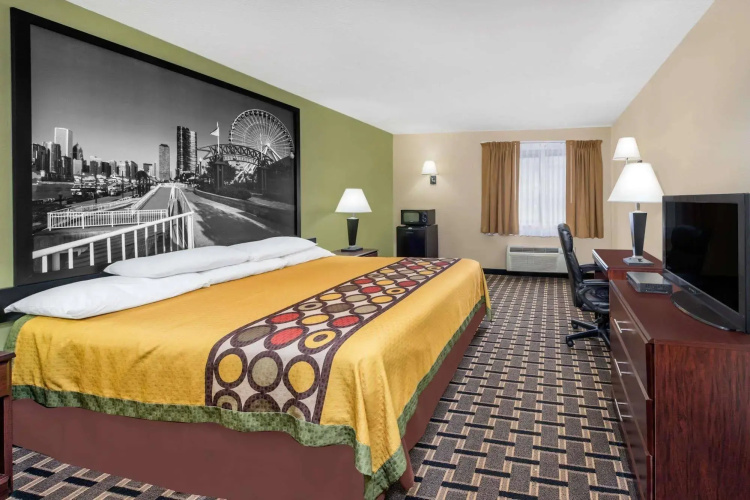 Hotel 7 Inn Anna