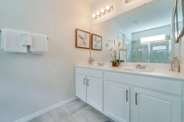 Large & Luxurious Solara Resort Home