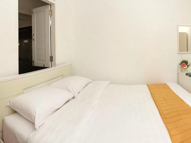 White Chalet Bed and Breakfast