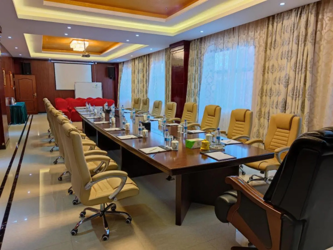 Golden Peacock Hotel Blantyre