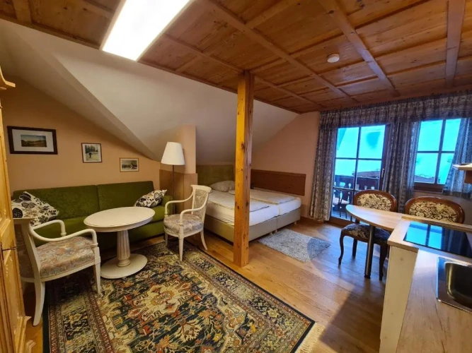 Apartment with balcony