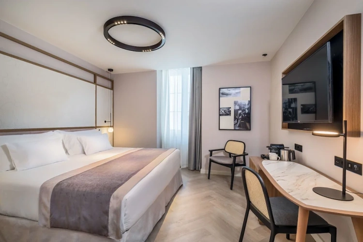 Deluxe room