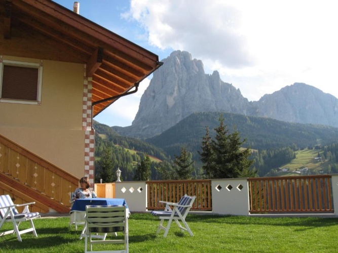 1 Bedroom Apartment with balcony