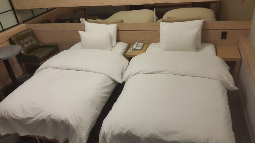 Standard Twin room