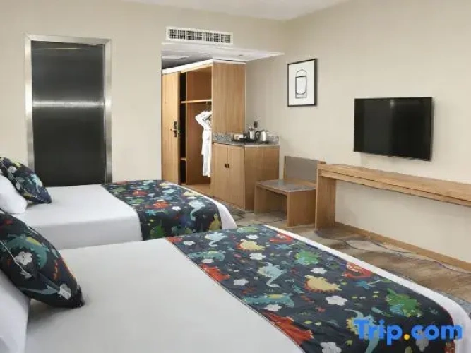 Standard Family room