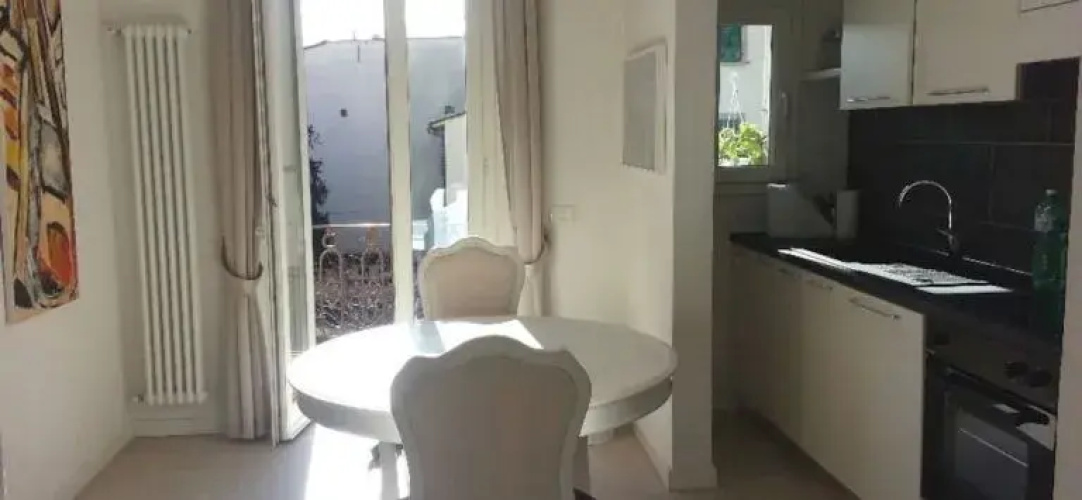 The Roommo Apartments