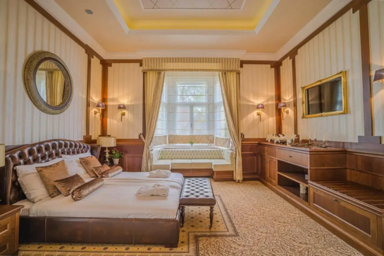 Thanhoffer Villa