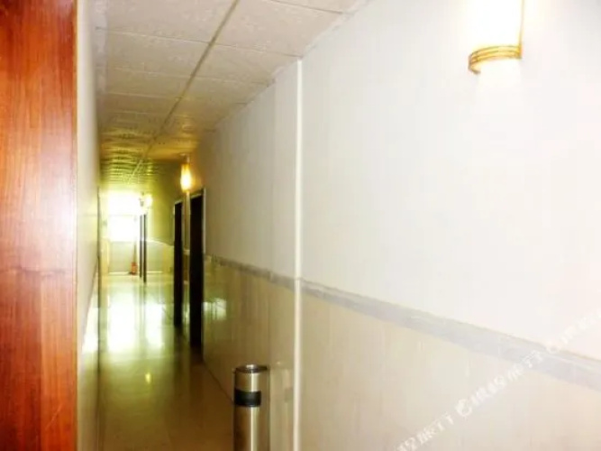 Huizhou Jinbai Business Hotel