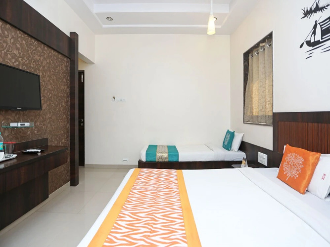 OYO 2853 Ramanand