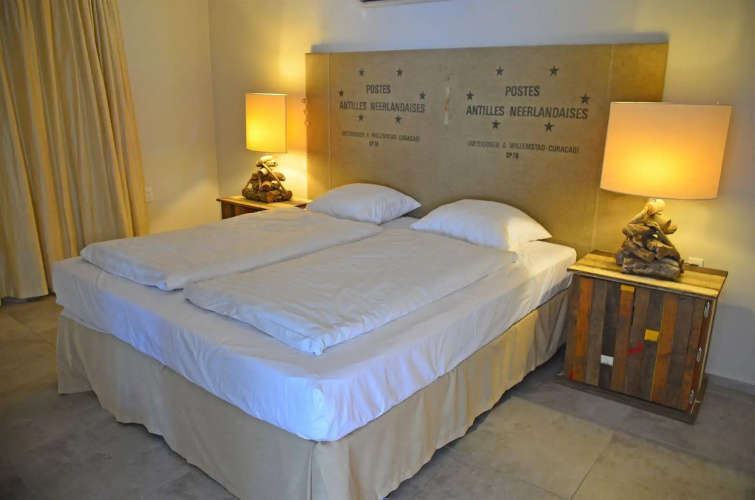 Dolphin Suites & Wellness Curacao